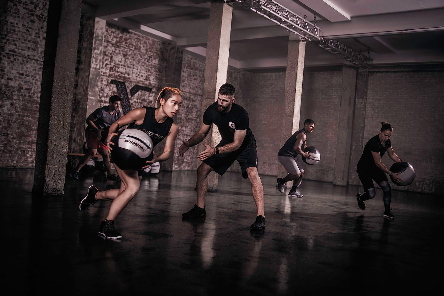 Dynamax 18LB Soft-Shell Medicine Ball Black/Red